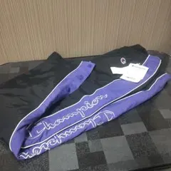 【新品　タグ付き】Champion ジャージ XL ブラック 　撥水