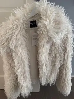ZARA アイボリー ファーコート Mサイズ