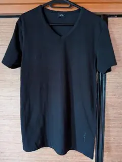 【ＶネックＴシャツ】HUGO BOSS/ヒューゴ・ボス（メンズ/ユーズド品）