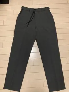 ユニクロ 感動イージーパンツ（グレー）