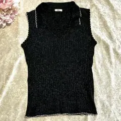 美品【ジュピー】ノースリーブ　Ｖネックシャツ　Mサイズ　黒　ラメ入り