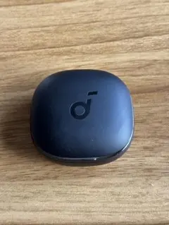 Anker Soundcore Liberty 4 充電ケースのサムネイル