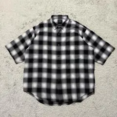 BEAMS オンブレ チェック レーヨン混 シャツ 半袖 オーバーサイズのサムネイル