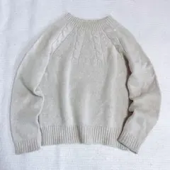 ラグランセーター