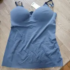 ユニクロ　エアリズム　シームレス　Vネックブラキャミソール　XL