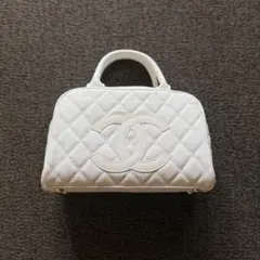 CHANEL キャビアスキン マトラッセ ミニボストンバッグ