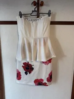 花柄 ペプラム ベアトップ ミニドレス