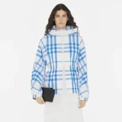 【BURBERRY】 チェックナイロン フーデッドジャケット　S 期間限定価格