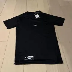 Under Armour ブラック アンダーシャツ M