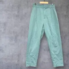 アースミュージックエコロジー　ライトブルー プリーツトラウザーズ　【S】 美品