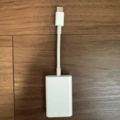 Apple純正 USB-C - SDカードリーダー A2082
