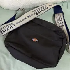 【値下げ】Dickies ディッキーズ ショルダー バッグ ボディバッグのサムネイル