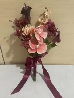胡蝶蘭　ボルドカラー　ブーケ　ブートニア