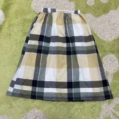 Löytää チェック柄 フレアスカート ひざ丈 ウエストゴムのサムネイル