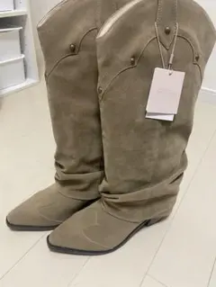 NICE CLAUP ロングブーツ ベージュのサムネイル