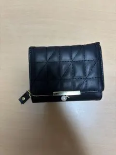キルティング 黒 三つ折り財布