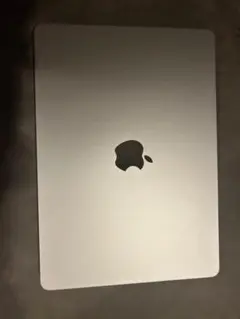 MacBook Air M2 2022 13.6インチ 8GB 256GB