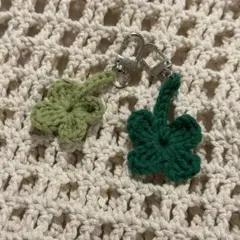 2色セット　クローバー　キーホルダー　チャーム