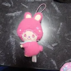 モンチッチフェイスぬいぐるみDピンクうさぎ耳キーホルダー付き - メルカリ
