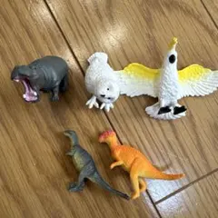 恐竜と動物のフィギュア5体セット