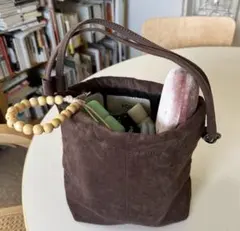 新品　タグ付き　POIK ソフトドローストリングショルダーバッグ ブラウン