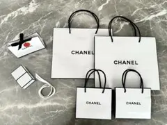 2026年最新】CHANEL ショップ袋・ショッパーの人気アイテム - メルカリ
