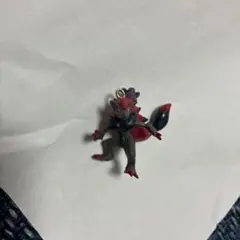 ポケモン ゾロアーク フィギュア キーホルダー　ゾロア