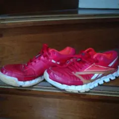 ランニングシューズ スニーカー