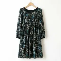 ルイシャンタン 花柄シフォンワンピース 長袖 ブラック系 フレア Aラインのサムネイル