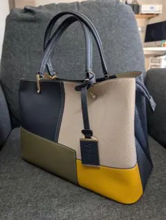 新品未使用Vitucci パッチワークレザーショルダーバッグ