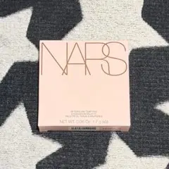 未使用レフィル付き】NARS クッションファンデ ホリデー2025限定ケース