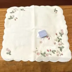 WEDGWOOD 花柄刺繍 タオルハンカチ