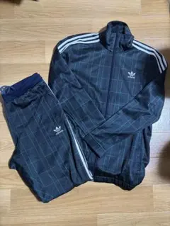 Item thumbnail for item 25dcbe39-76d9-4744-b024-4f4bdbd61bb5