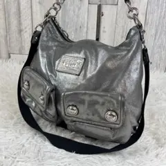 ✨極美品✨イウガマカラス スタッズ レザー ショルダーバッグ シルバー