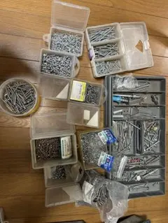ニチハ 通気留付金具EX専用ビス10箱 - メルカリ