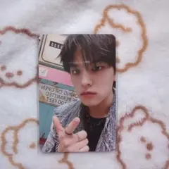 Item thumbnail for item c72e14a6-c53e-4365-8727-fcf3a98c600b