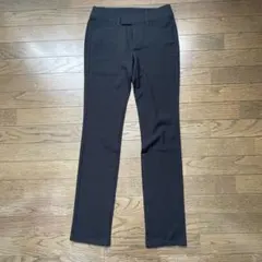 UNIQLOユニクロ☆カジュアルパンツ スリムフィット　ブラック　S
