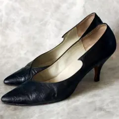 【値下げ】 黒　革　デザインパンプス　日本製
