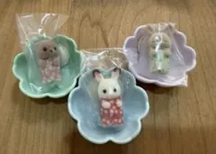 シルバニア　赤ちゃん＆お花のベッドセット　ショコラウサギ　みるくウサギ　ラッコ