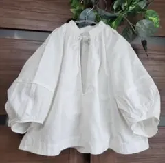 美品 outil ウティ ラバリジャケット風なブラウス - メルカリ