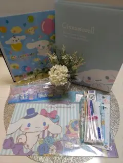 ★未使用 サンリオ シナモロール バインダー ファイル ボールペン他 おまけ付き