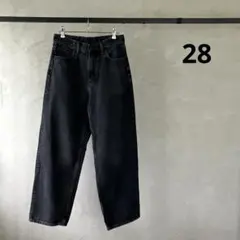ユニクロ ワイドストレートジーンズ ダークグレー 28 股下71補正済のサムネイル