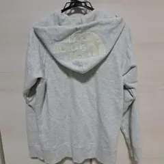 THE NORTH FACE ホワイト寄りのグレー　 ジップアップパーカー