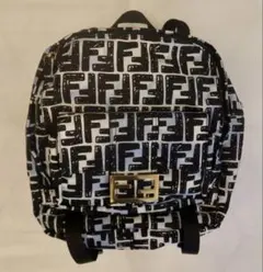 Fendi フェンディ リュックサック FFプリント リュックのサムネイル