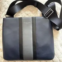 MICHAEL KORS ネイビー バッグ