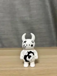 uamou ウアモウ boo ビッグおばけちゃん　赤 uamou ウアモウ boo ビッグおばけちゃん 赤 - メルカリ
