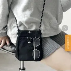 ミニショルダーバッグ　ブラックのサムネイル