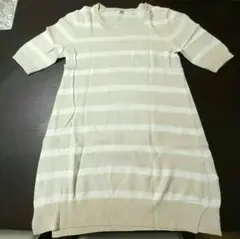 UNIQLO　半袖ロングニットTシャツ　Sサイズ