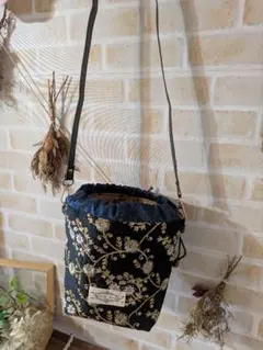 Item thumbnail for item 58ca386c-f2da-4de4-afcb-24547b8ac017