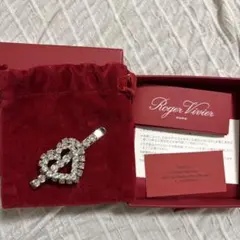 Roger Vivier ハート型ヘアアクセサリー 楽天市場】ROGER VIVIER ロジェヴィヴィエ ヘアクリップ